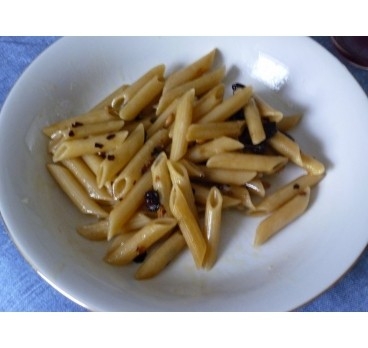 Penne aglio olio e peperoncini